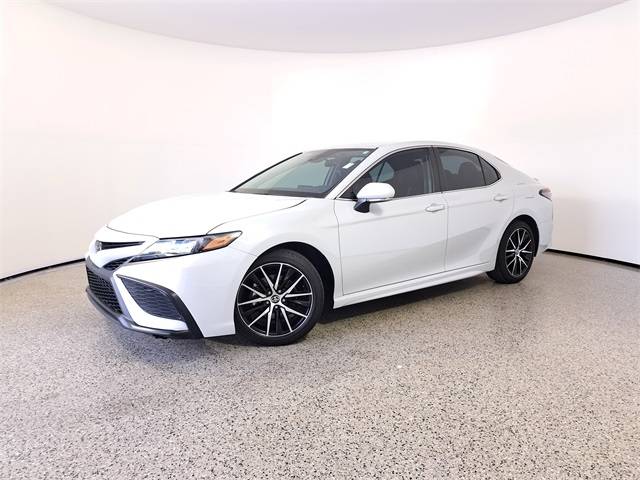 2024 Toyota Camry SE — Sedan — 18,668 mi — Royal Palm Beach, FL