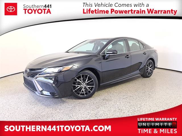2024 Toyota Camry SE — Sedan — 30,670 mi — Royal Palm Beach, FL