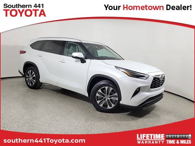 2022 Toyota Highlander XLE — SUV — 35,128 mi — Royal Palm Beach, FL