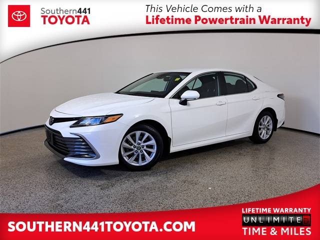 2023 Toyota Camry LE — Sedan — 12,599 mi — Royal Palm Beach, FL