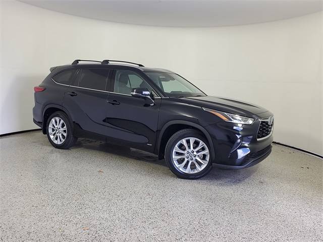 2022 Toyota Highlander Hybrid Limited — SUV — 32,128 mi — Royal Palm Beach, FL