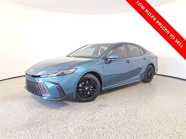 2025 Toyota Camry LE — Sedan — 296 mi — Royal Palm Beach, FL