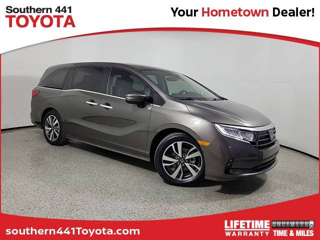 2023 Honda Odyssey Touring — Minivan — 25,393 mi — Royal Palm Beach, FL