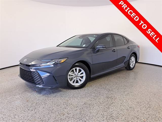 2025 Toyota Camry LE — Sedan — 11,630 mi — Royal Palm Beach, FL