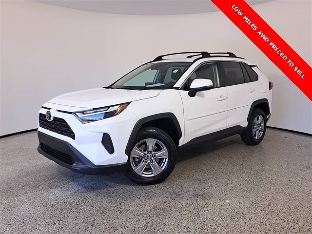 2024 Toyota RAV4 XLE — SUV — 13,872 mi — Royal Palm Beach, FL