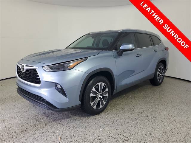 2023 Toyota Highlander XLE — SUV — 39,904 mi — Royal Palm Beach, FL