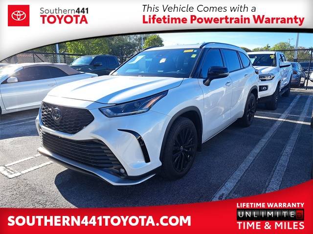 2024 Toyota Highlander XSE — SUV — 7,527 mi — Royal Palm Beach, FL