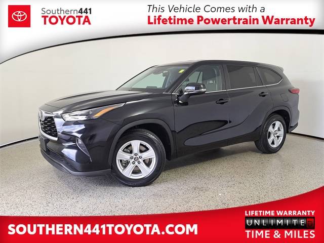 2023 Toyota Highlander LE — SUV — 39,782 mi — Royal Palm Beach, FL