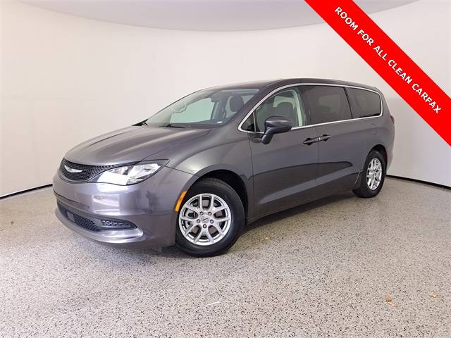 2022 Chrysler Voyager LX — Minivan — 45,897 mi — Royal Palm Beach, FL