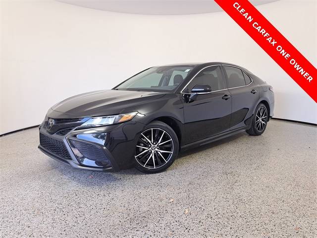 2023 Toyota Camry SE — Sedan — 32,384 mi — Royal Palm Beach, FL