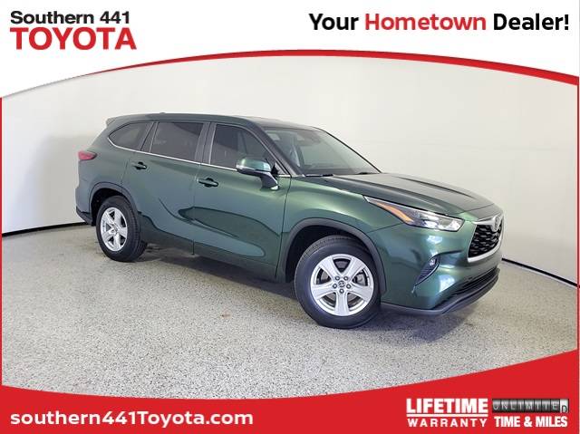 2023 Toyota Highlander LE — SUV — 24,953 mi — Royal Palm Beach, FL