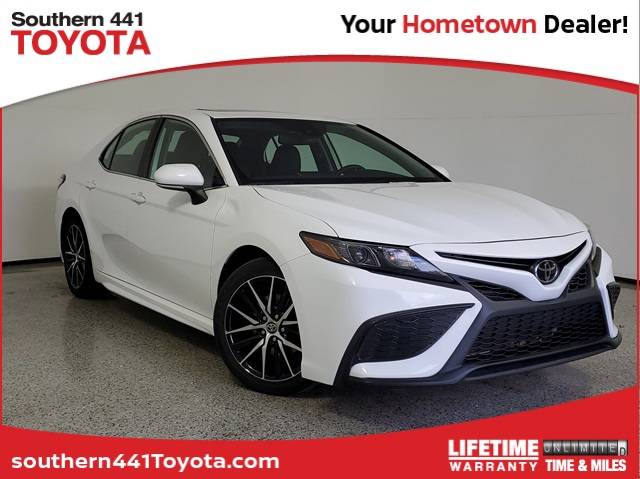 2023 Toyota Camry SE — Sedan — 48,133 mi — Royal Palm Beach, FL