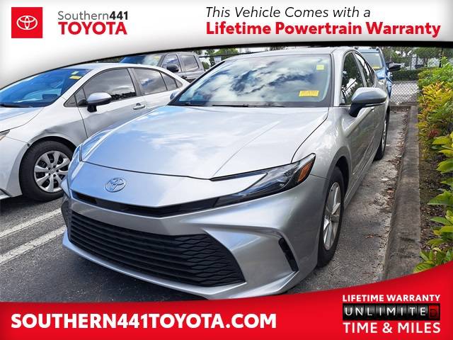 2025 Toyota Camry Hybrid LE — Sedan — 7,309 mi — Royal Palm Beach, FL