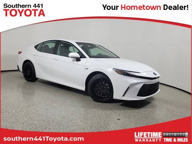2025 Toyota Camry LE — Sedan — 299 mi — Royal Palm Beach, FL
