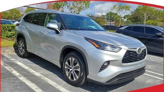 2022 Toyota Highlander XLE — SUV — 31,563 mi — Royal Palm Beach, FL