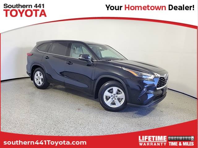 2022 Toyota Highlander LE — SUV — 44,704 mi — Royal Palm Beach, FL