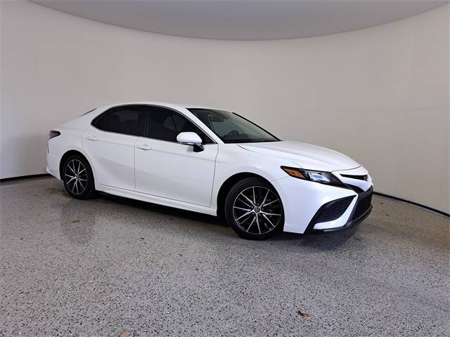2024 Toyota Camry SE — Sedan — 29,154 mi — Royal Palm Beach, FL