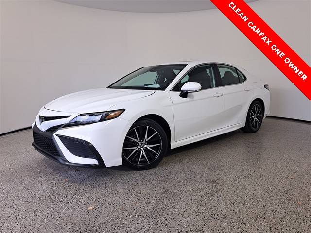2024 Toyota Camry SE — Sedan — 25,796 mi — Royal Palm Beach, FL