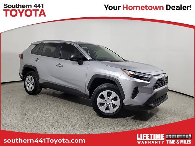 2024 Toyota RAV4 LE — SUV — 32,544 mi — Royal Palm Beach, FL