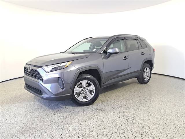 2022 Toyota RAV4 XLE — SUV — 23,327 mi — Royal Palm Beach, FL