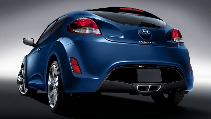 2016 Hyundai Veloster Base — Hatchback — 133,239 mi — Royal Palm Beach, FL