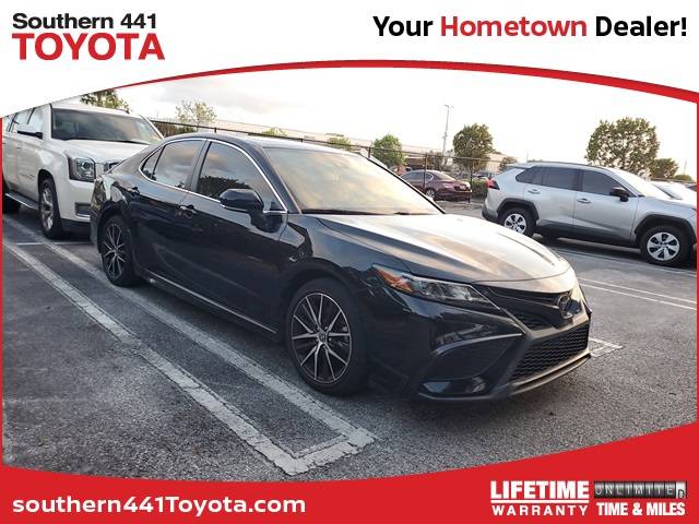 2022 Toyota Camry SE — Sedan — 34,815 mi — Royal Palm Beach, FL
