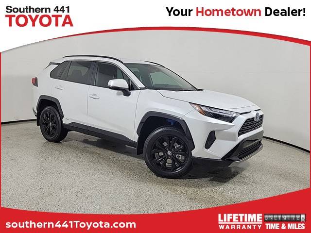 2024 Toyota RAV4 Hybrid SE — SUV — 9,209 mi — Royal Palm Beach, FL