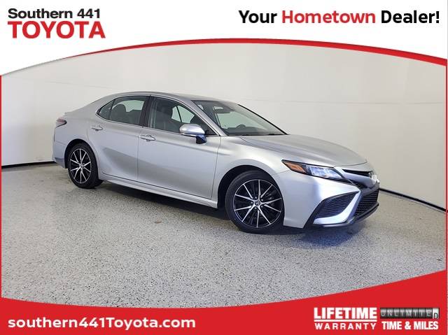 2023 Toyota Camry SE — Sedan — 28,868 mi — Royal Palm Beach, FL