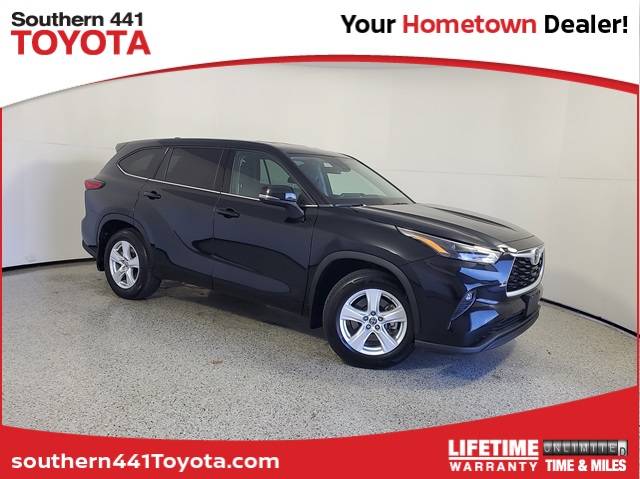 2022 Toyota Highlander LE — SUV — 50,216 mi — Royal Palm Beach, FL