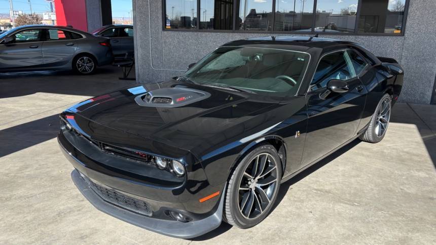 2016 Dodge Challenger 392 Hemi Scat Pack Shaker — Coupe — 19,039 mi — Albuquerque, NM