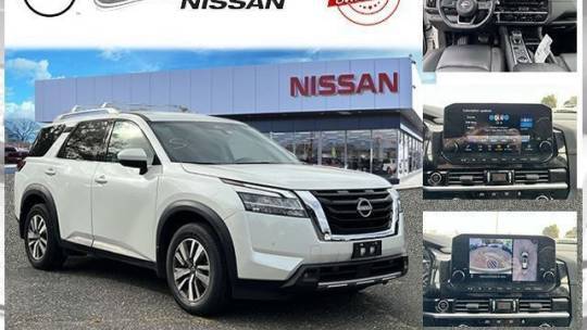 2023 Nissan Pathfinder SL — SUV — 15,015 mi — Amityville, NY