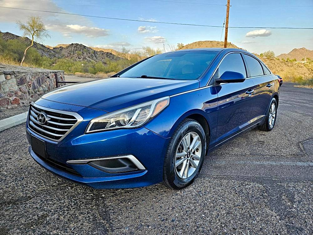 2017 Hyundai Sonata Base — Sedan — 116,248 mi — Phoenix, AZ