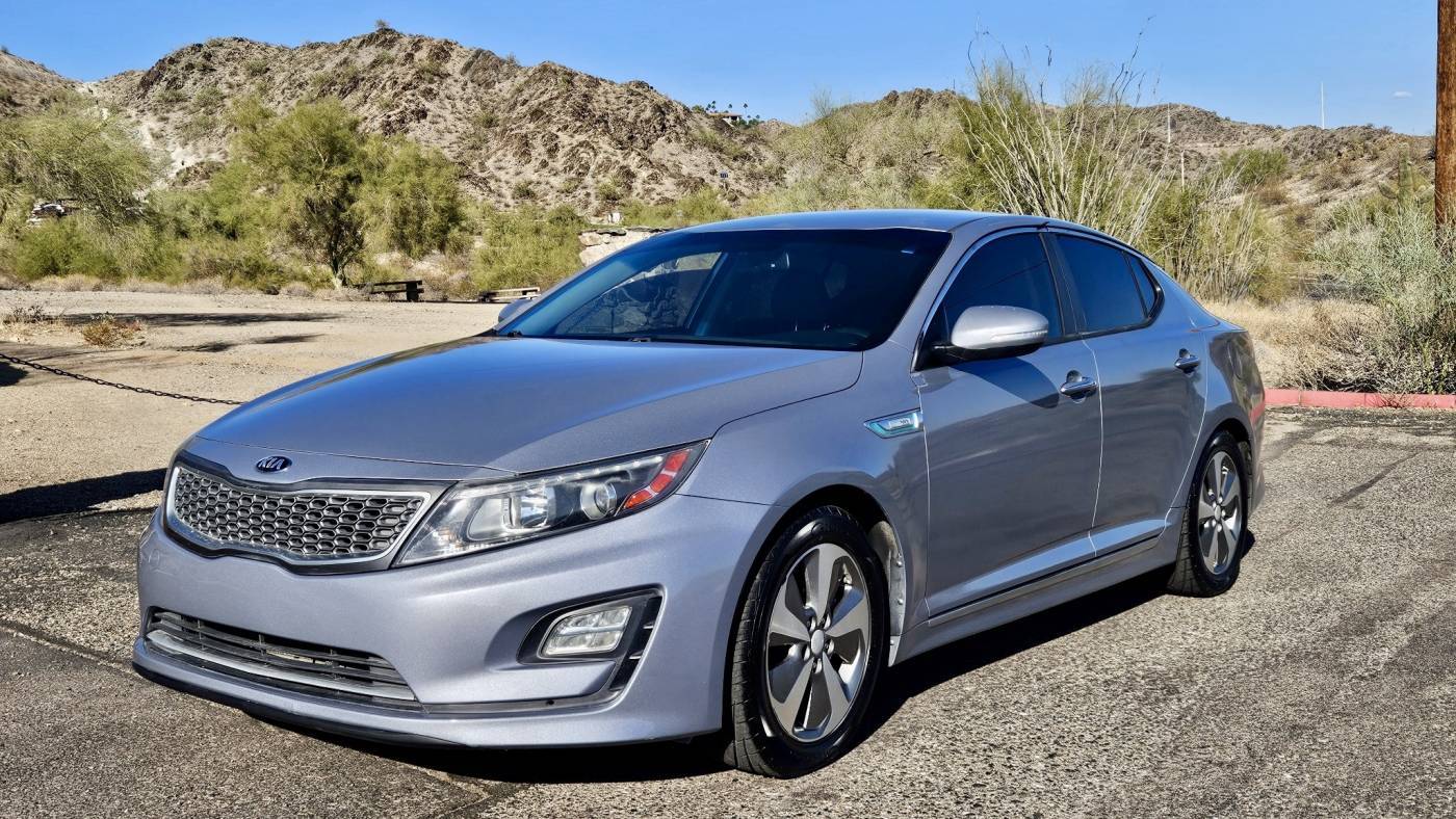 2015 Kia Optima Hybrid EX — Sedan — 110,385 mi — Phoenix, AZ