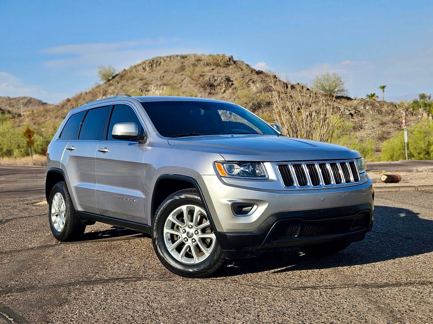 2014 Jeep Grand Cherokee Laredo — SUV — 135,341 mi — Phoenix, AZ