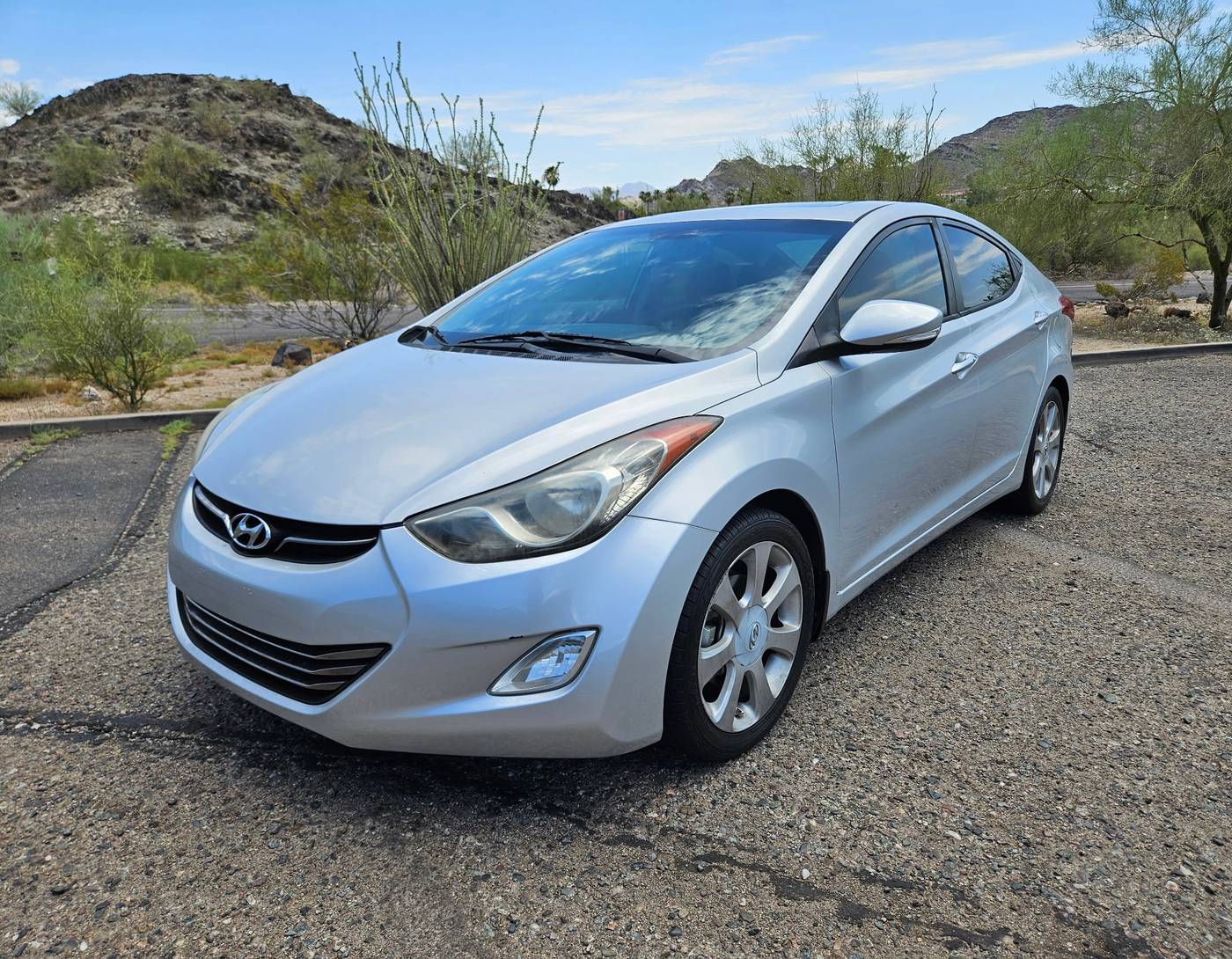 2013 Hyundai Elantra Limited — Sedan — 105,912 mi — Phoenix, AZ