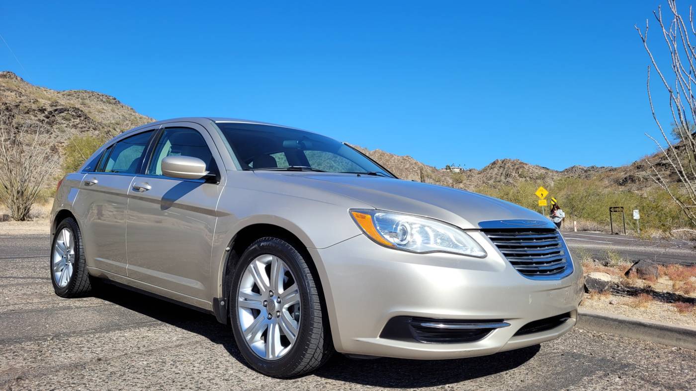 2014 Chrysler 200 Touring — Sedan — 84,885 mi — Phoenix, AZ
