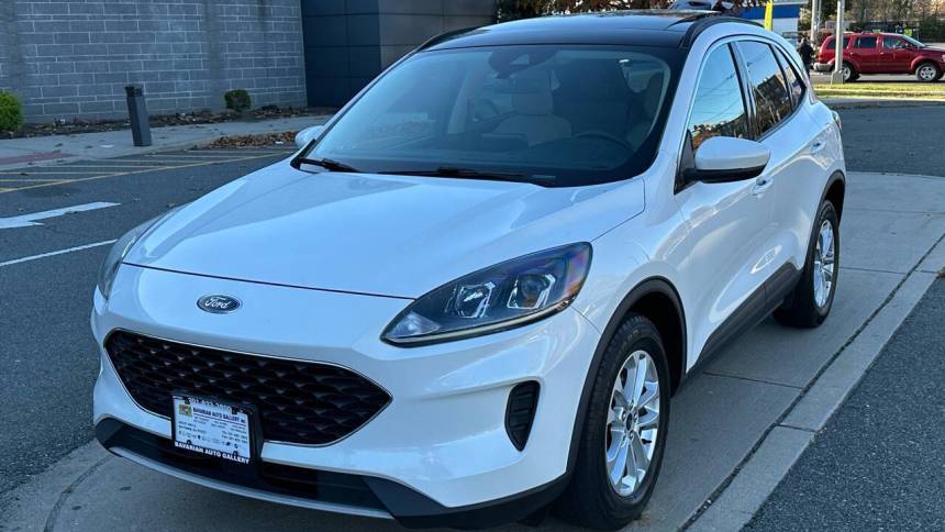 2020 Ford Escape SE — SUV — 61,386 mi — Bayonne, NJ