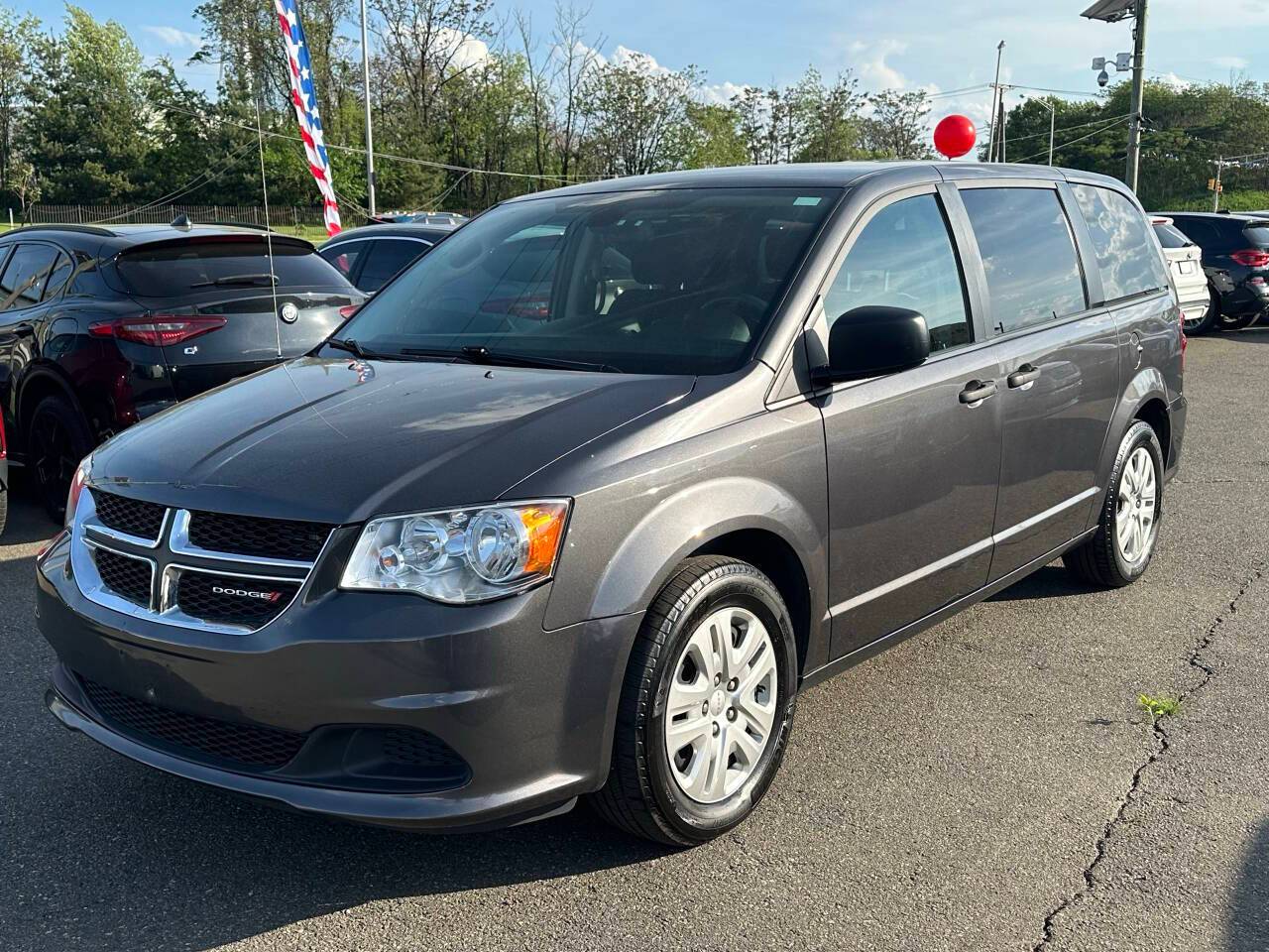 2019 Dodge Grand Caravan SE — Minivan — 124,035 mi — Bayonne, NJ