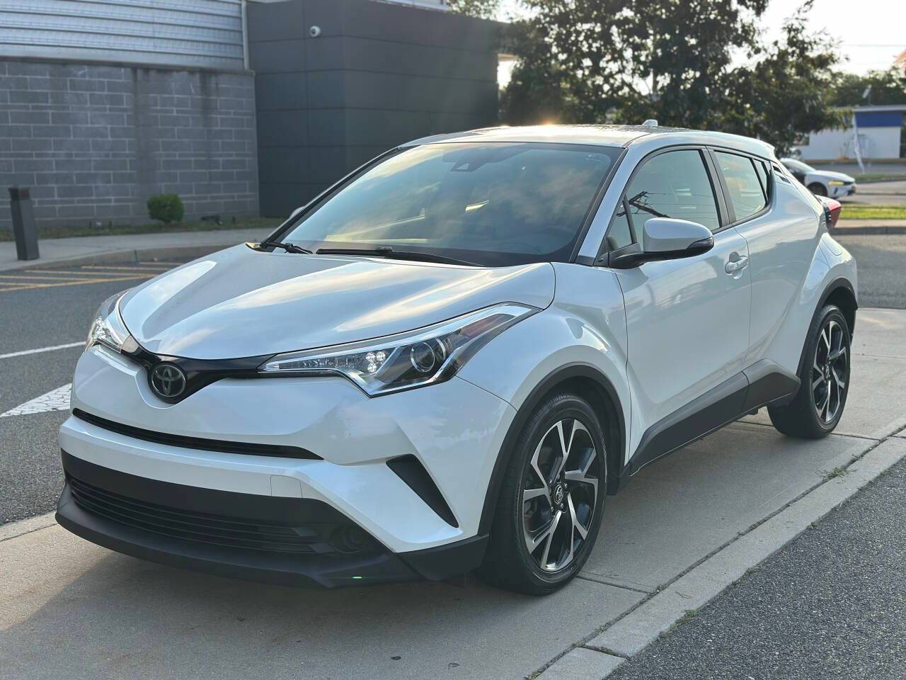 2019 Toyota C-HR Limited — SUV — 111,833 mi — Bayonne, NJ
