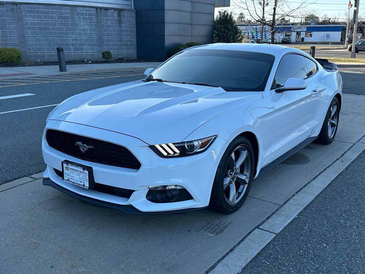 2016 Ford Mustang V6 — Coupe — 9,807 mi — Bayonne, NJ