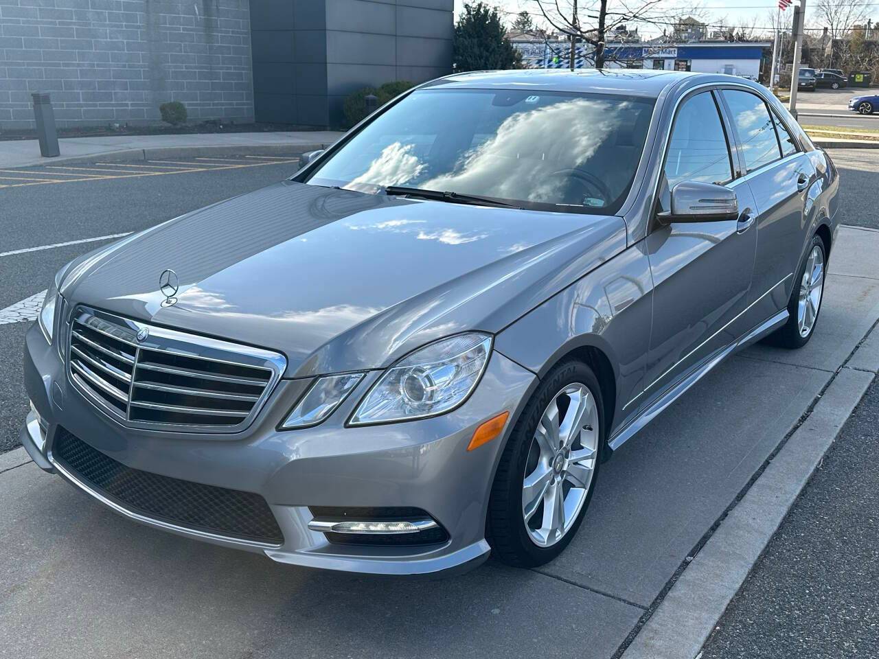 2013 Mercedes-Benz E-Class E 350 — Sedan — 46,090 mi — Bayonne, NJ