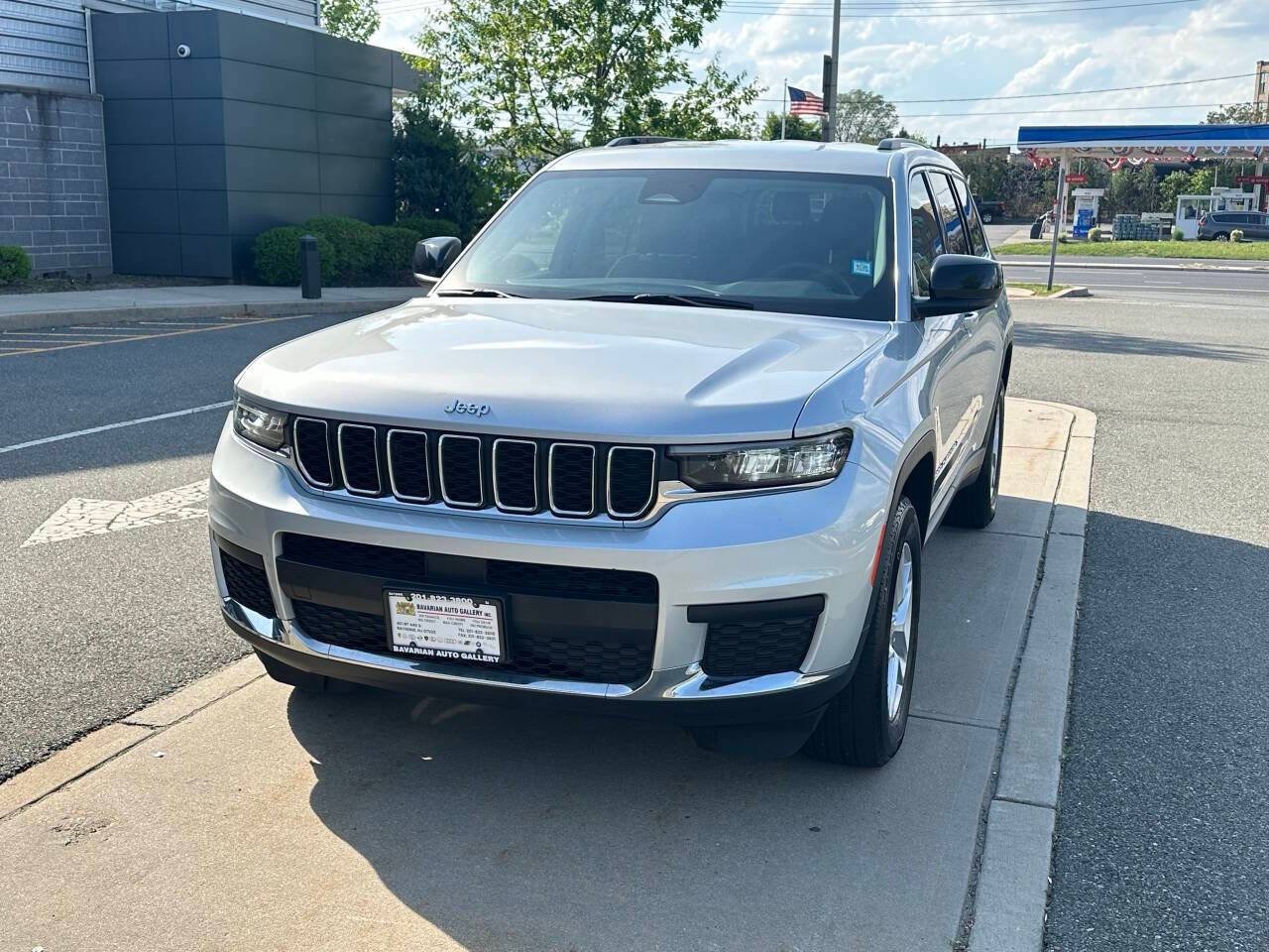 2023 Jeep Grand Cherokee Laredo — SUV — 29,464 mi — Bayonne, NJ