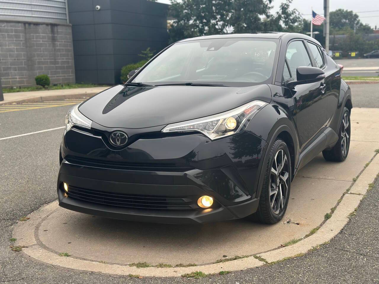 2018 Toyota C-HR XLE Premium — SUV — 104,485 mi — Bayonne, NJ