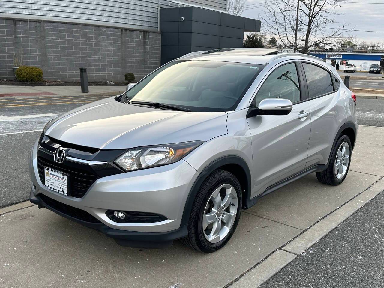 2016 Honda HR-V EX-L — SUV — 125,356 mi — Bayonne, NJ