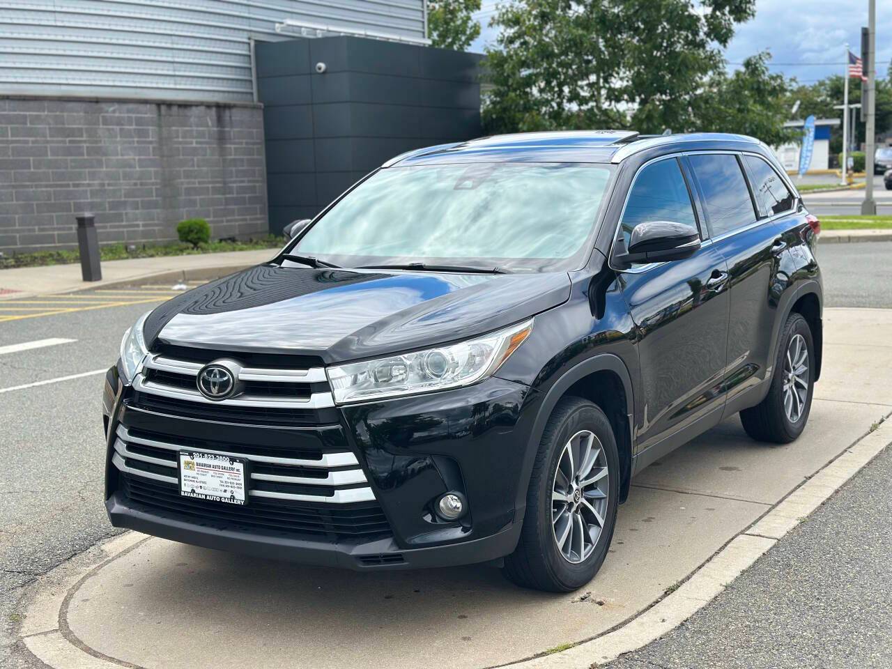 2019 Toyota Highlander XLE — SUV — 79,557 mi — Bayonne, NJ