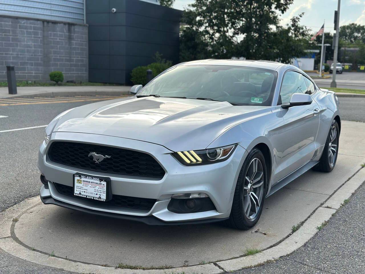 2015 Ford Mustang EcoBoost Premium — Coupe — 87,329 mi — Bayonne, NJ