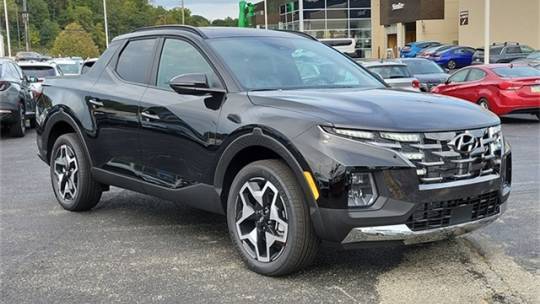 2024 Hyundai Santa Cruz Limited — Pickup Truck — 11,021 mi — Greensburg, PA