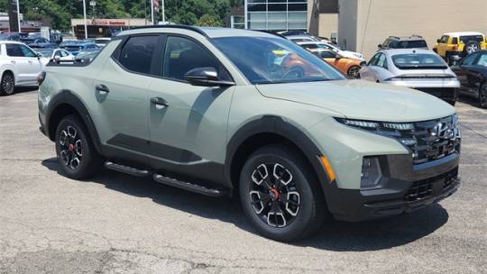 2024 Hyundai Santa Cruz XRT — Pickup Truck — 3,861 mi — Greensburg, PA