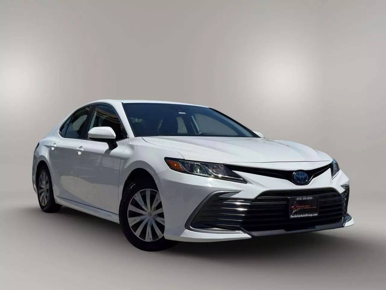 2022 Toyota Camry Hybrid LE — Sedan — 91,470 mi — North Hollywood, CA