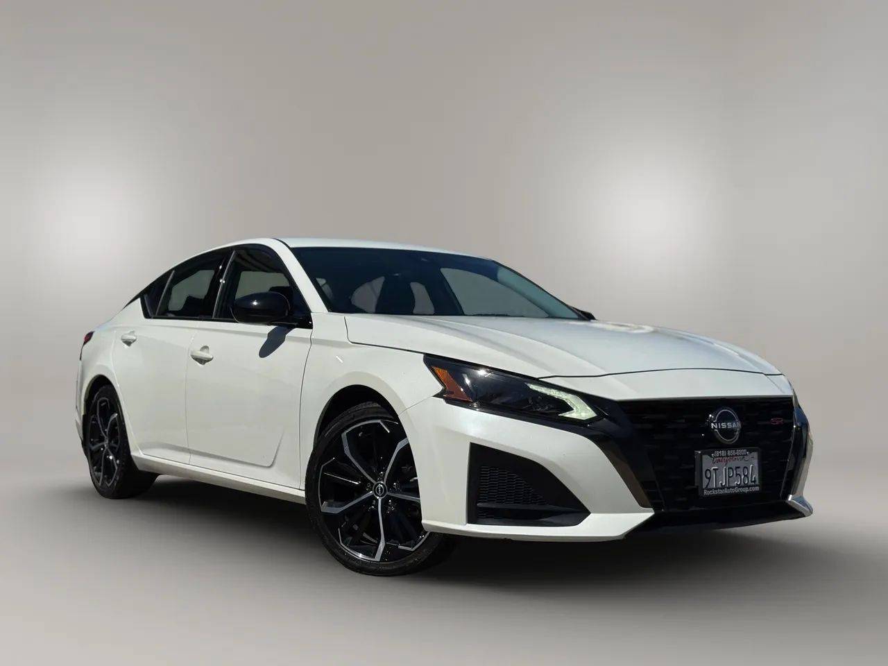 2023 Nissan Altima SR — Sedan — 11,400 mi — North Hollywood, CA